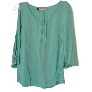 Jennifer Lopez Dressy Cold Shoulder Top w/ Sparkle Accents, Sz. M, Lt Mint Green